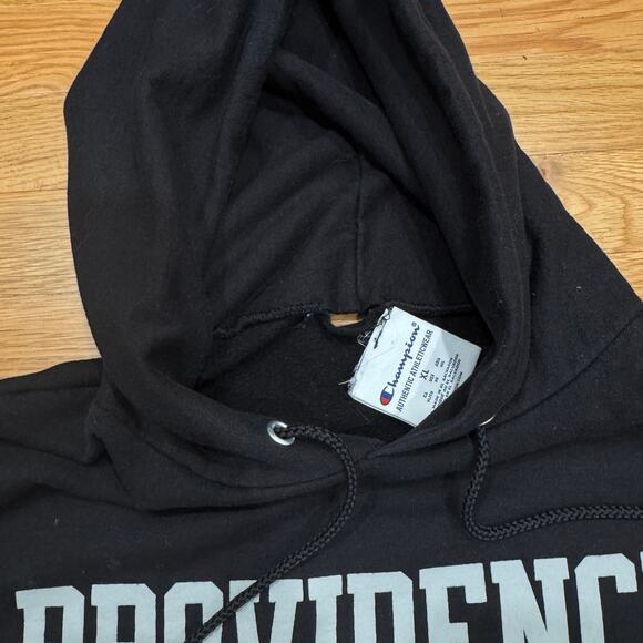 Champion Providence College Hooded Sweatshirt Pullover Hoodie Mens XL Flaw PC - Picture 2 of 3